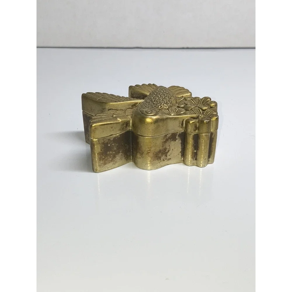 Metal Hummingbird, Flowers Trinket Ring Jewelry Box Gold Tone Red Velvet Lining‎